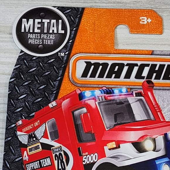 Matchbox 4x4 Scrambulance-Red NWT - Picture 6 of 6